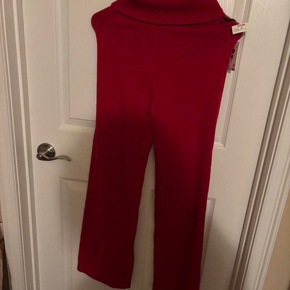 Sincerely-jules-for-bandier Women's Red Trousers